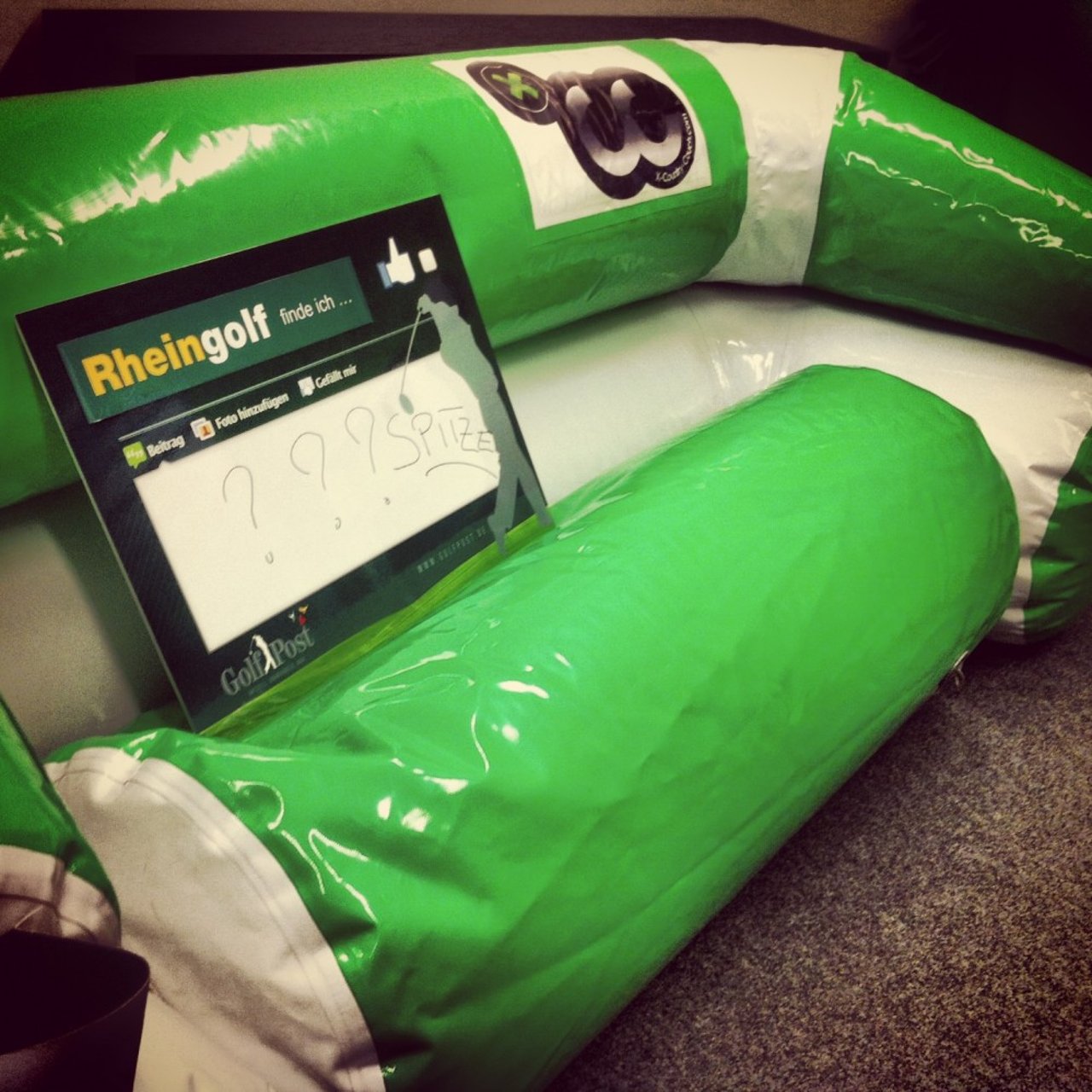 Rheingolf Social Media Caddy Rheingolf Social Media Caddy