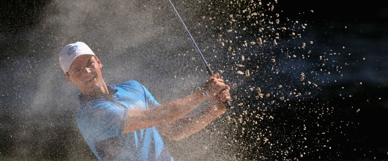 Martin Kaymer tritt langsam wieder mehr ins Rampenlicht. Die Golf Post Experten analysieren seine Leistung und das zurückliegende Turniergeschehen gewohnt kompetent.