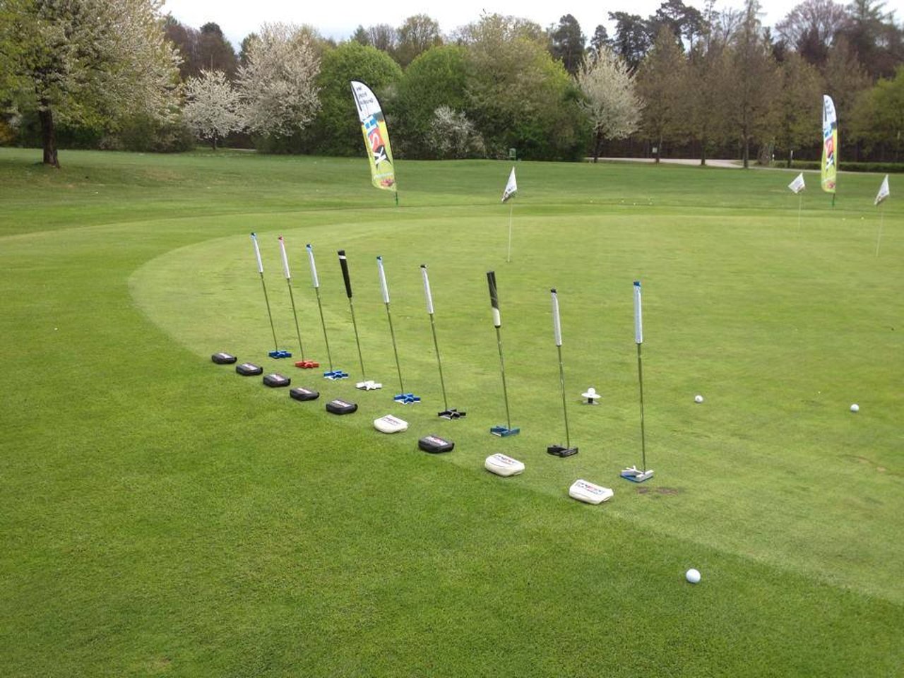 K2H-Putter am Grün K2H-Putter am Grün