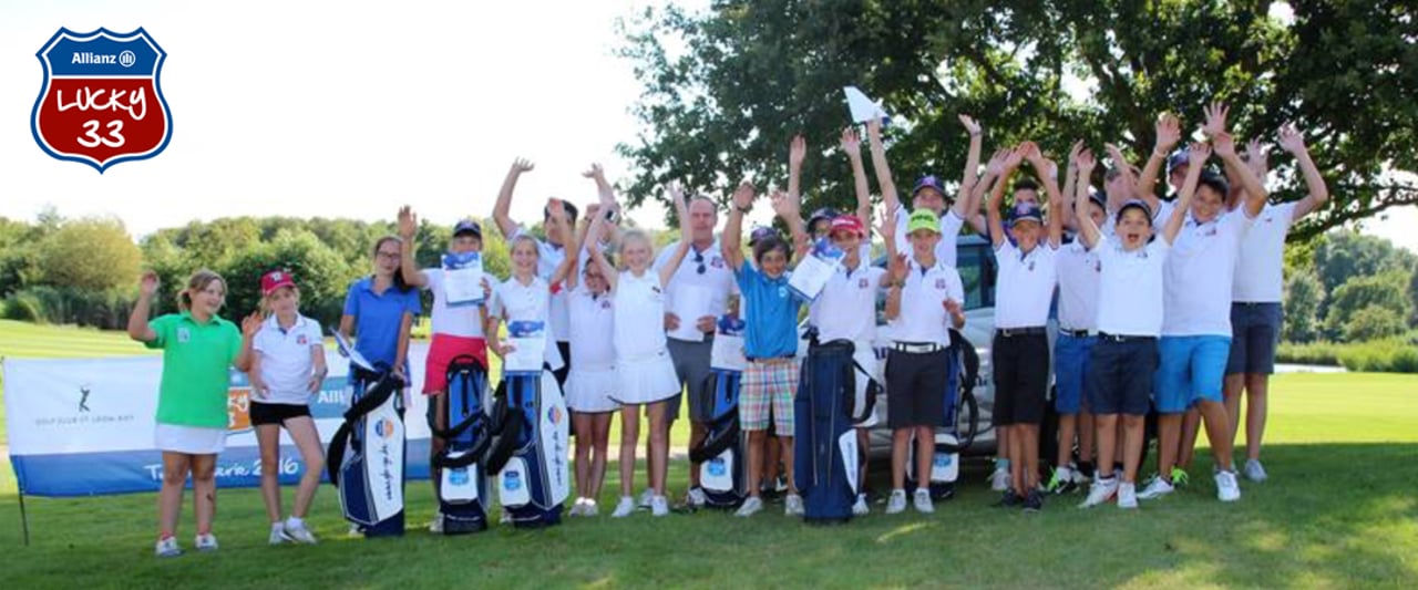 Das Lucky33 Qualifikationsturnier im Golf Club St. Leon-Rot: Die Teilnehmer/innen waren bester Laune. (Foto: Lucky33/Allianz) Das Lucky33 Qualifikationsturnier im Golf Club St. Leon-Rot: Die Teilnehmer/innen waren bester Laune. (Foto: Lucky33/Allianz)
