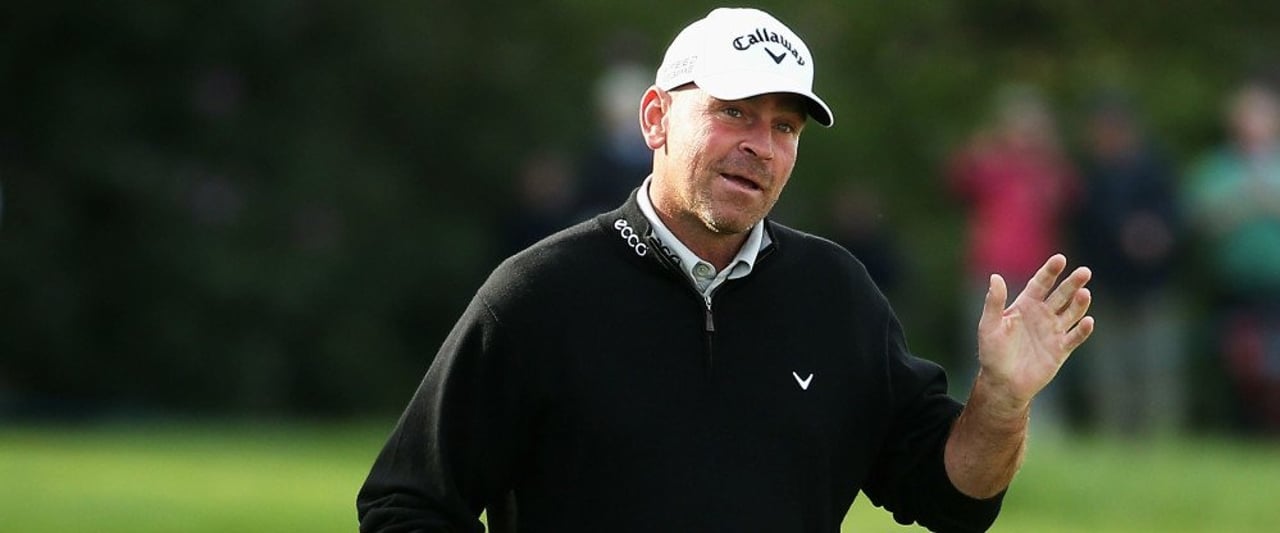 Thomas Björn konnte an der Spitze bleiben, bekam aber Gesellschaft vom Iren Shane Lowry. (Foto: Getty) Thomas Björn konnte an der Spitze bleiben, bekam aber Gesellschaft vom Iren Shane Lowry. (Foto: Getty)