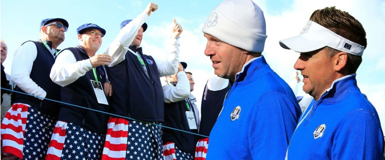 Schwarzer Tag für "Mr. Ryder Cup" Ian Poulter und Rookie Stephen Gallacher im Duell gegen Patrick Reed und Jordan Spieth. Schwarzer Tag für "Mr. Ryder Cup" Ian Poulter und Rookie Stephen Gallacher im Duell gegen Patrick Reed und Jordan Spieth.