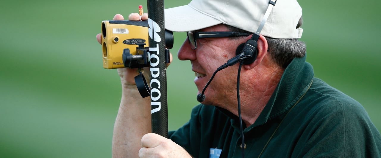Das Guinness Buch der Rekorde listet eine ganze Reihe von Golf-Bestmarken. DIE 10... erstaunlichsten Golf-Rekorde. (Foto: Getty) Das Guinness Buch der Rekorde listet eine ganze Reihe von Golf-Bestmarken. DIE 10... erstaunlichsten Golf-Rekorde. (Foto: Getty)