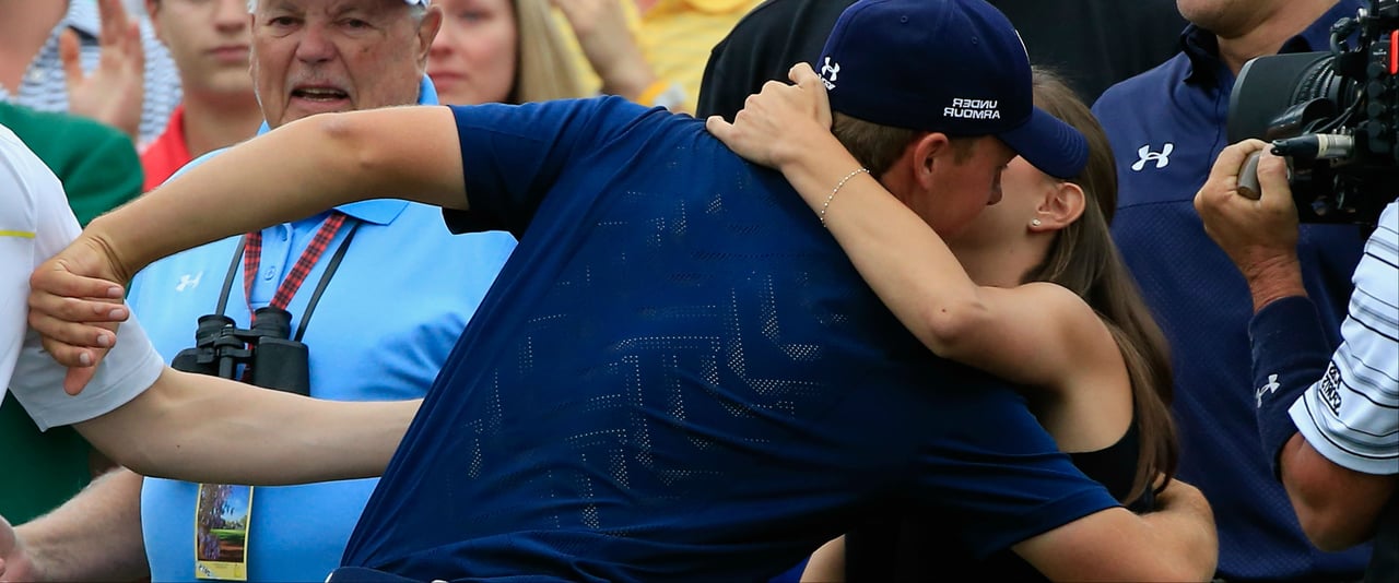 Masters-Sieger Jordan Spieth hat eine große Bindung zu seiner Familie. Besonders seine Schwester und seine Freunding geben dem 21-Jährigen Kraft. Masters-Sieger Jordan Spieth hat eine große Bindung zu seiner Familie. Besonders seine Schwester und seine Freunding geben dem 21-Jährigen Kraft.
