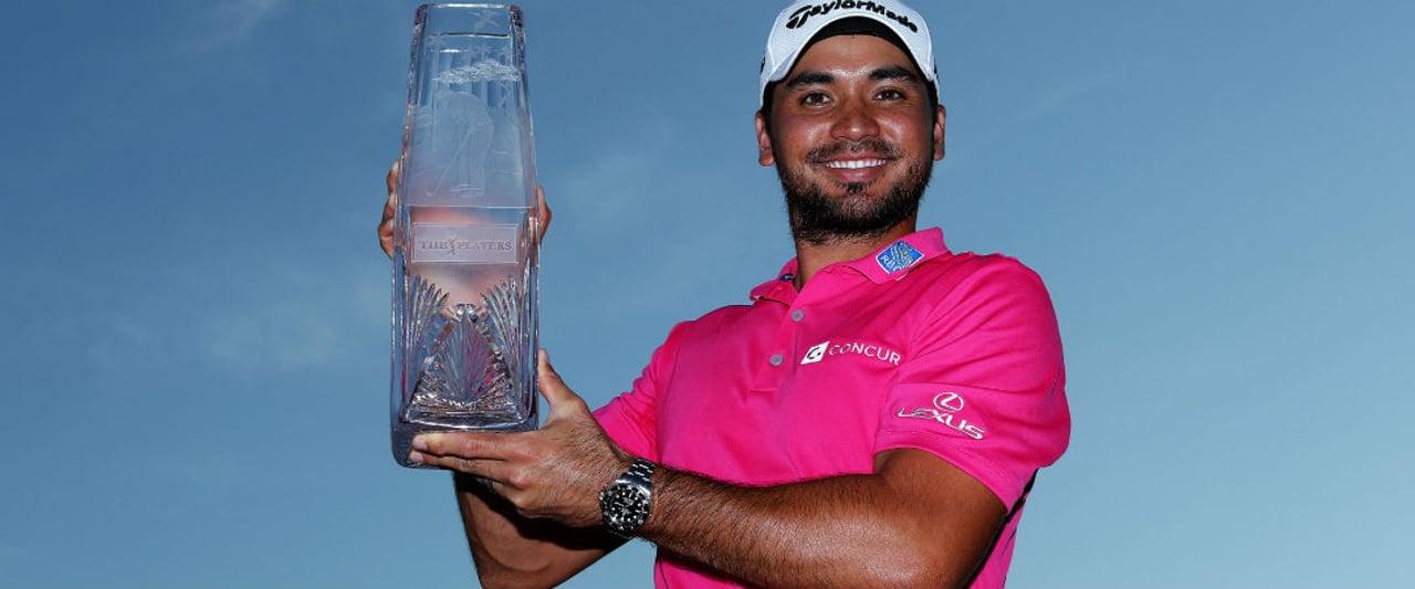 Jason Day holt sich nach einem starken Turnier den Sieg bei der The Players Championship. (Foto: Getty) Jason Day holt sich nach einem starken Turnier den Sieg bei der The Players Championship. (Foto: Getty)