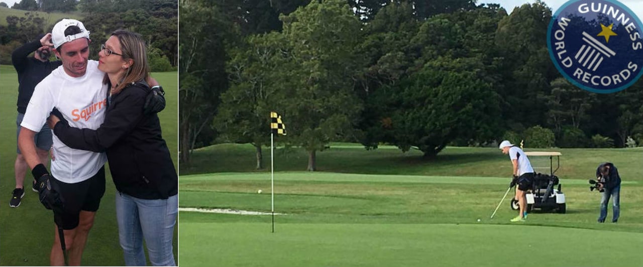 Der Neuseeländer Brad Luiten hat den Speedgolf Weltrekord der meisten gespielten Löcher in 12 Stunden gebrochen und ist sichtlich mitgenommen (links). (Foto: twitter.com/MediasetTgcom24) Der Neuseeländer Brad Luiten hat den Speedgolf Weltrekord der meisten gespielten Löcher in 12 Stunden gebrochen und ist sichtlich mitgenommen (links). (Foto: twitter.com/MediasetTgcom24)