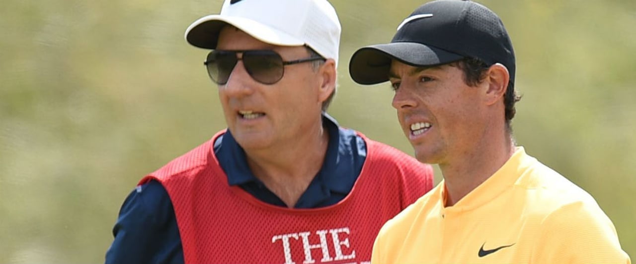Rory McIlroy (r.) war viele Jahre erfolgreich mitseinem Caddie JP Fitzgerald auf den Touren unterwegs. Rory McIlroy (r.) war viele Jahre erfolgreich mitseinem Caddie JP Fitzgerald auf den Touren unterwegs.