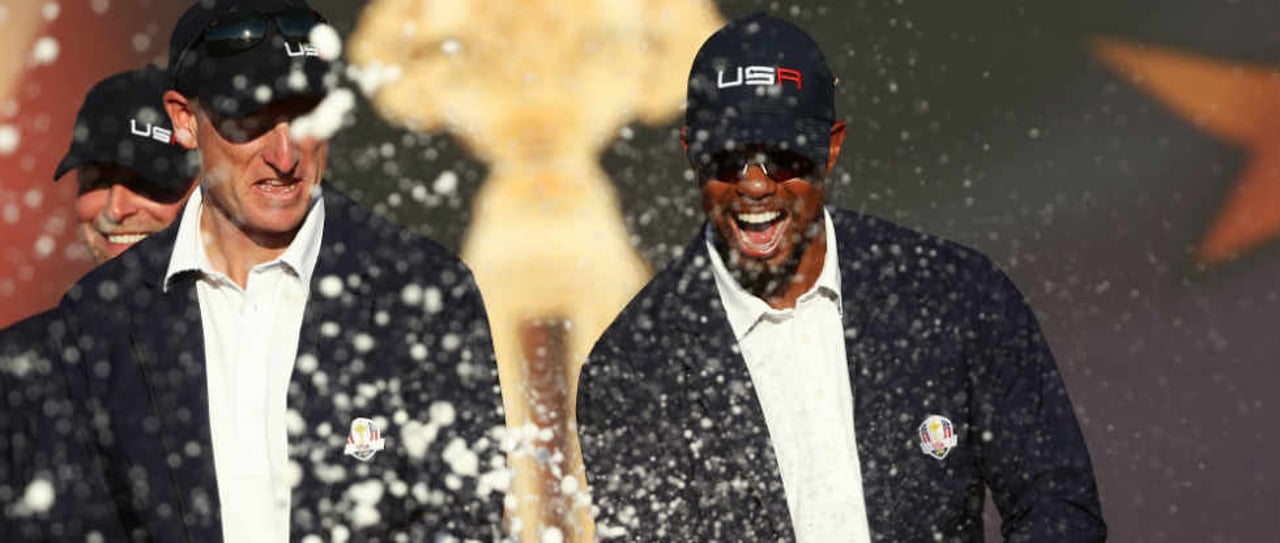 Tiger Woods und Steve Stricker wollen Team USA beim Ryder Cup 2018 als Vizekapitäne zum Sieg führen. (Foto: Getty) Tiger Woods und Steve Stricker wollen Team USA beim Ryder Cup 2018 als Vizekapitäne zum Sieg führen. (Foto: Getty)