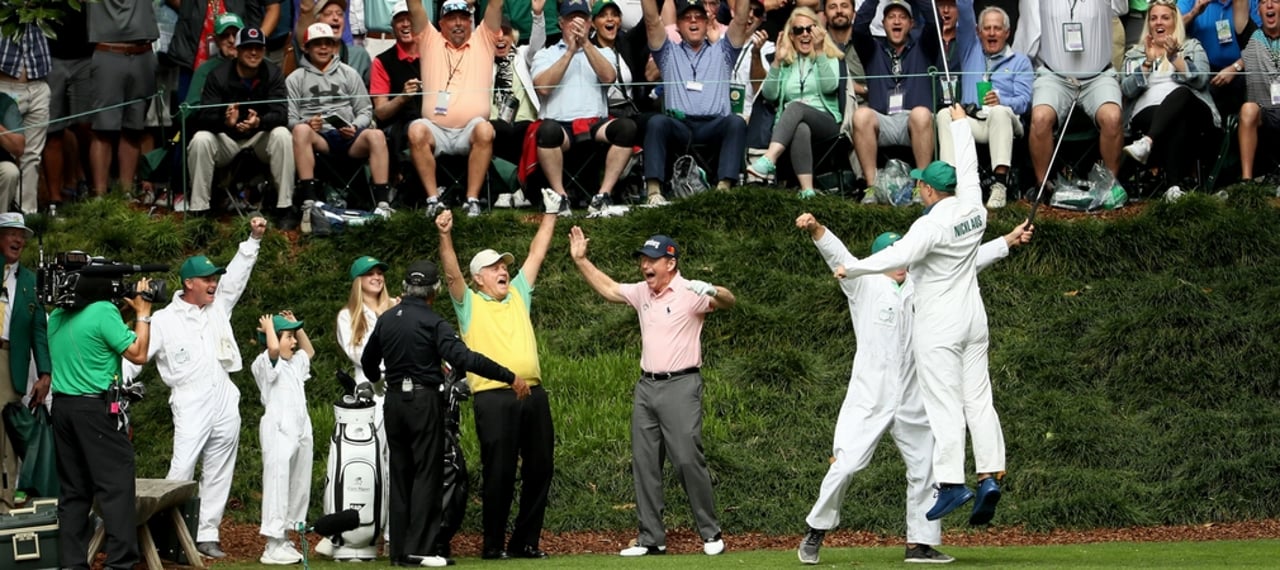 Freude pur beim Par-3-Contest des US Masters 2018. Jack Nicklaus Enkel gelang tatsächlich ein Hole-in-One. (Foto: Getty) Freude pur beim Par-3-Contest des US Masters 2018. Jack Nicklaus Enkel gelang tatsächlich ein Hole-in-One. (Foto: Getty)
