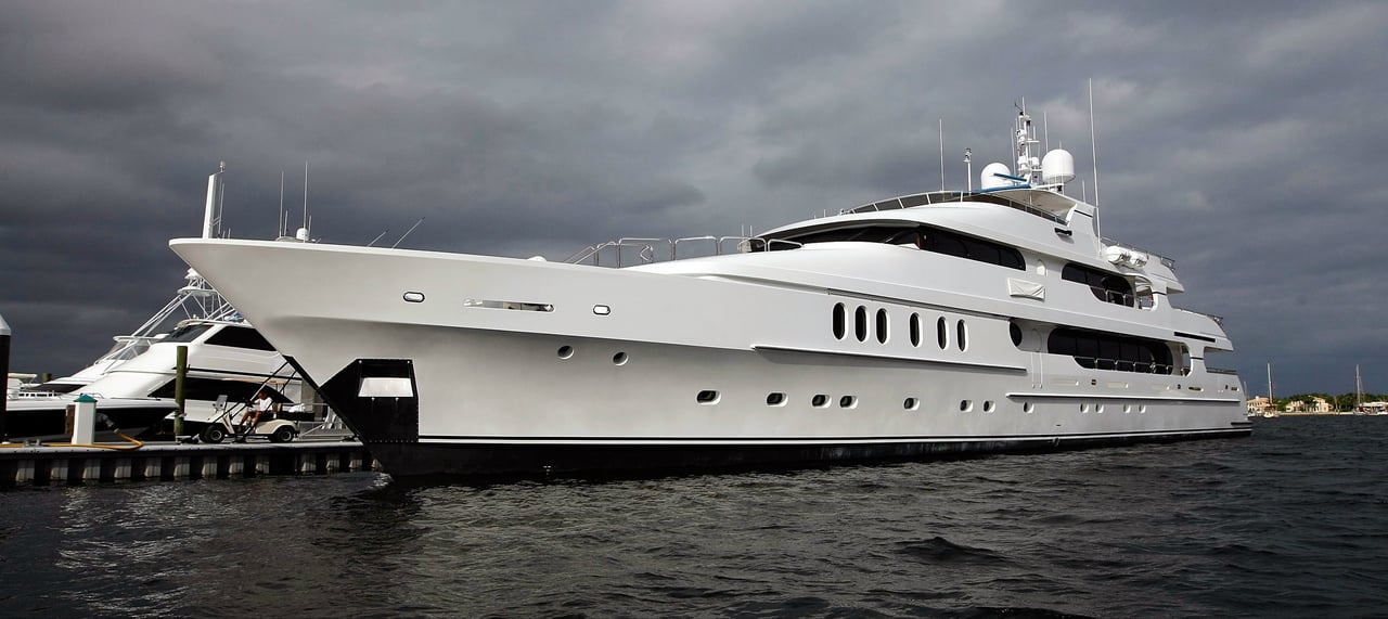 Tiger Woods tauscht zur US Open 2018 Hotel gegen seine Yacht "Privacy". (Foto: Getty)