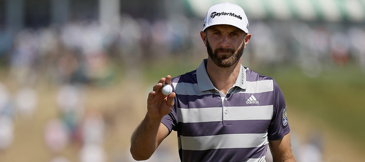 Dustin Johnson behielt am Moving Day der US Open 2018 zwar seine Führung, büßte aber gegenüber der Konkurenz viele Schläge ein. (Foto: Getty) Dustin Johnson behielt am Moving Day der US Open 2018 zwar seine Führung, büßte aber gegenüber der Konkurenz viele Schläge ein. (Foto: Getty)