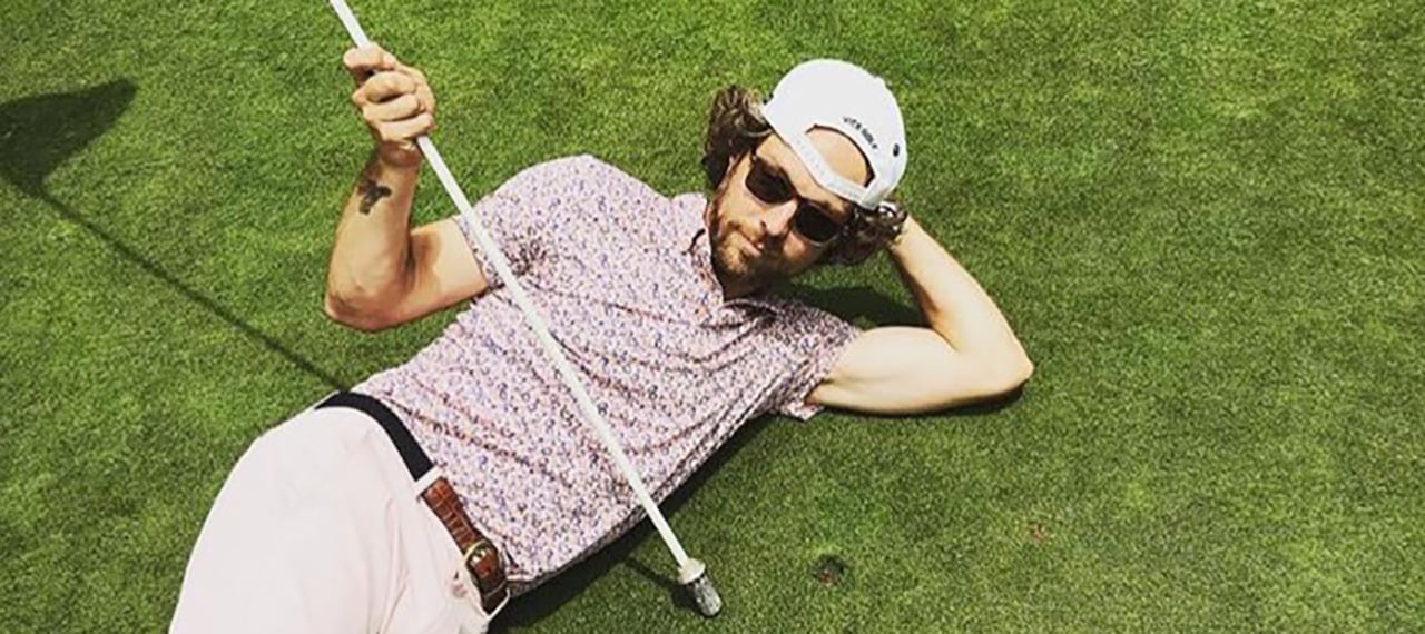 Eric Anders Lang zeigt in seiner Show "Adventures in Golf" die entlegendsten Orte und spannendsten Menschen rund um den Golfsport. (Foto: Twitter.com/EricAndersLang)