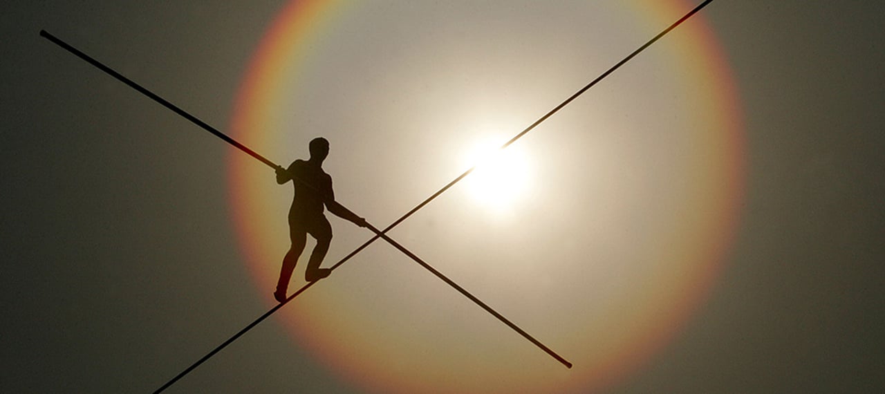 Mit der richtigen Gewichtsverlagerung fällt auch der Schwung leichter. (Foto: Getty) Mit der richtigen Gewichtsverlagerung fällt auch der Schwung leichter. (Foto: Getty)