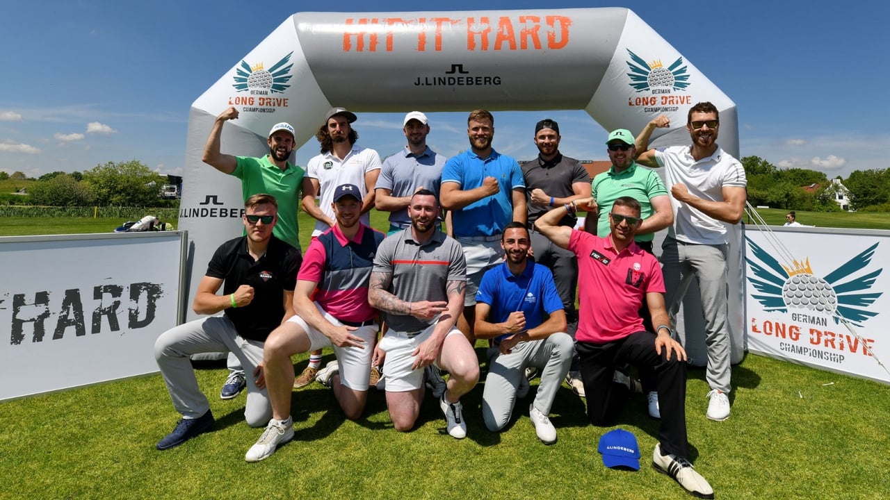 Die Teilnehmer der German Long Drive Championship haben sichtlich Spaß. (Foto: Frank Föhlinger) Die Teilnehmer der German Long Drive Championship haben sichtlich Spaß. (Foto: Frank Föhlinger)