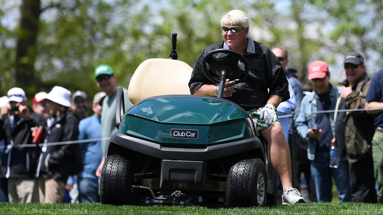 Nicht allen gefällt, dass John Daly bei der PGA Championship mit einem Cart antreten darf. (Foto: Getty) Nicht allen gefällt, dass John Daly bei der PGA Championship mit einem Cart antreten darf. (Foto: Getty)