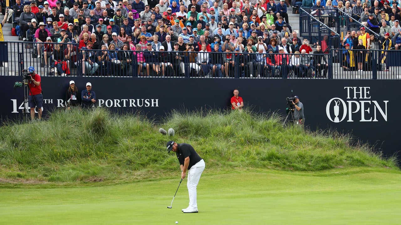 Shane Lowry vor der großen Tribüne bei der British Open 2019. (Foto: Getty) Shane Lowry vor der großen Tribüne bei der British Open 2019. (Foto: Getty)