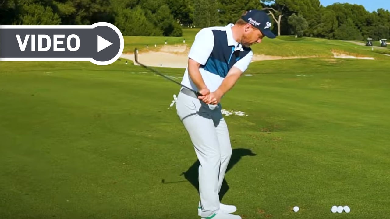 Fabian Bünker über die perfekte Pitch-Technik. (Screenshot: Youtube.com/ Golf in Leicht) Fabian Bünker über die perfekte Pitch-Technik. (Screenshot: Youtube.com/ Golf in Leicht)