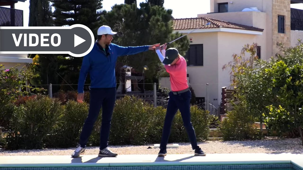 Birdietrain erklärt Ihnen, welche Trockenübung Ihren Rückschwung optimal trainiert. (Foto: Birdietrain) Birdietrain erklärt Ihnen, welche Trockenübung Ihren Rückschwung optimal trainiert. (Foto: Birdietrain)