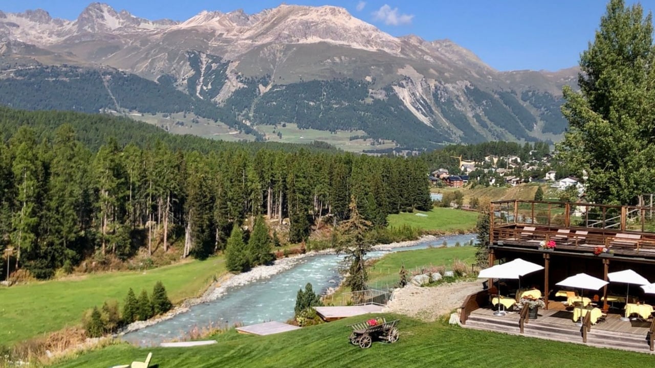 Viel Tradition und Stil im sonnendurchfluteten Oberengadin (Foto: Jürgen Linnenbürger) Viel Tradition und Stil im sonnendurchfluteten Oberengadin (Foto: Jürgen Linnenbürger)