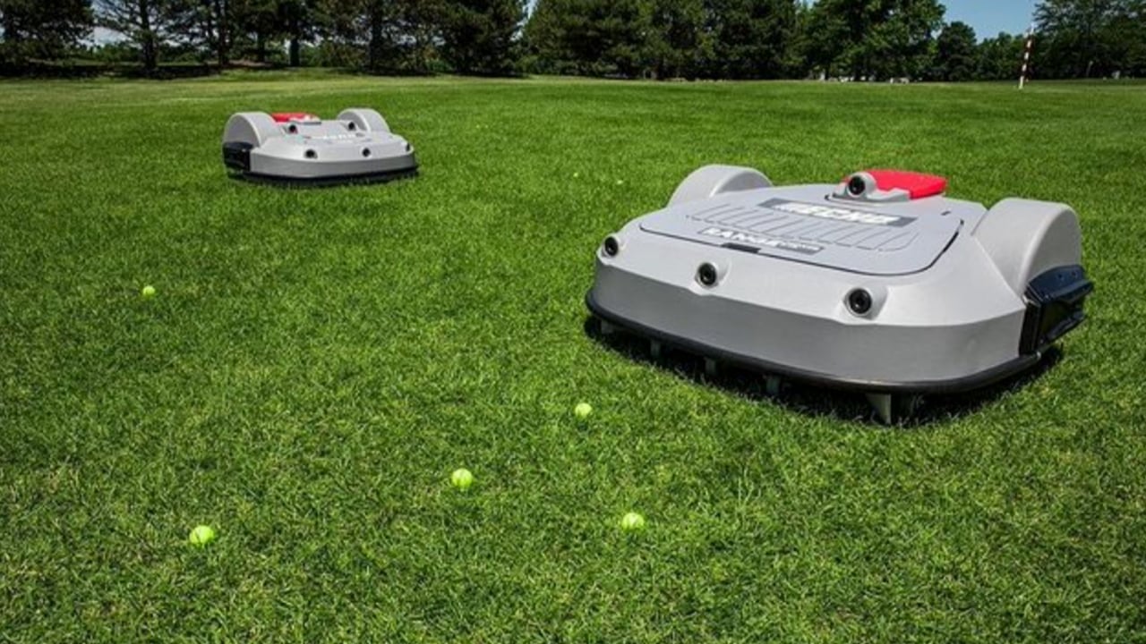 Der RP-1200 von Echo sammelt Bälle auf der Driving Range (Foto: Instagram/echorobotics) Der RP-1200 von Echo sammelt Bälle auf der Driving Range (Foto: Instagram/echorobotics)