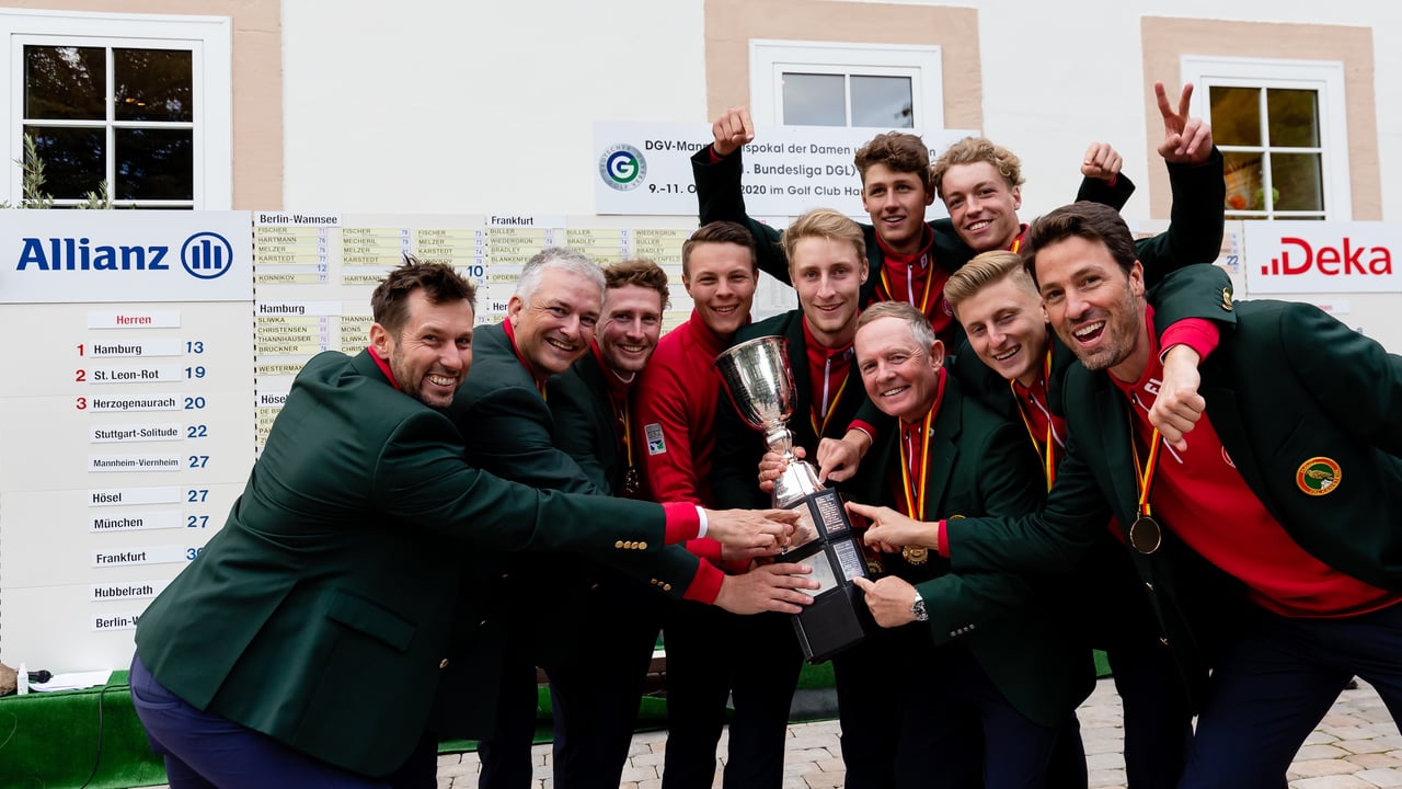Überraschungssieger: Beim Ersatz-Final-Four „DGV-Mannschaftspokal“ im GC Hardenberg holte die "1. Herren" des Hamburger Golf-Club Falkenstein im Oktober 2020 die 20. Mannschaftsmeisterschaft für den Traditionsclub an der Elbe. (Foto: Hamburger Golf-Club Falkenstein - by Tiess) Überraschungssieger: Beim Ersatz-Final-Four „DGV-Mannschaftspokal“ im GC Hardenberg holte die "1. Herren" des Hamburger Golf-Club Falkenstein im Oktober 2020 die 20. Mannschaftsmeisterschaft für den Traditionsclub an der Elbe. (Foto: Hamburger Golf-Club Falkenstein - by Tiess)