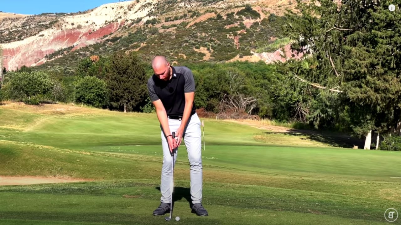 Im Video erklärt Birdietrain, wie Sie Schritt für Schritt zum perfekten Pitch kommen. (Foto: YouTube) Im Video erklärt Birdietrain, wie Sie Schritt für Schritt zum perfekten Pitch kommen. (Foto: YouTube)