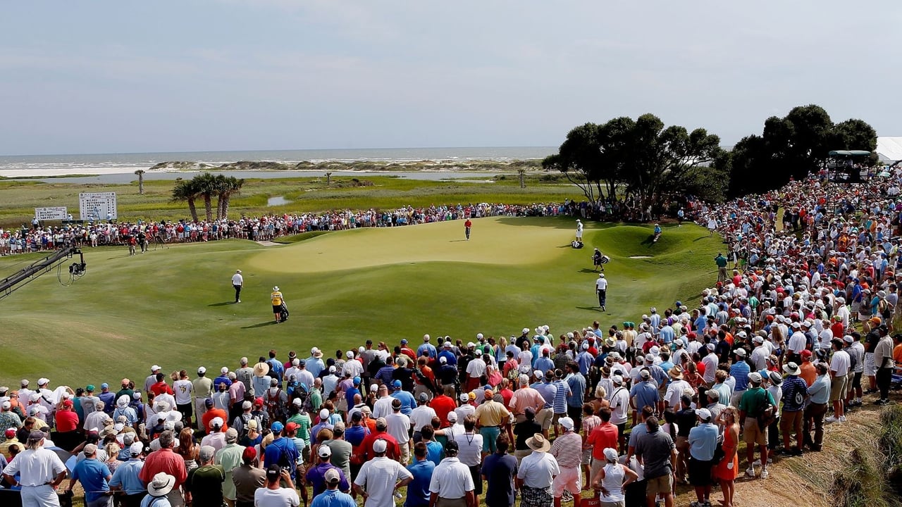 Vorne das malerische Grün, im Hintergrund der Atlantik. Der Ocean Course auf Kiawah Islands ist einer der berühmtesten Strandkurse der Welt. (Foto: Getty) Vorne das malerische Grün, im Hintergrund der Atlantik. Der Ocean Course auf Kiawah Islands ist einer der berühmtesten Strandkurse der Welt. (Foto: Getty)