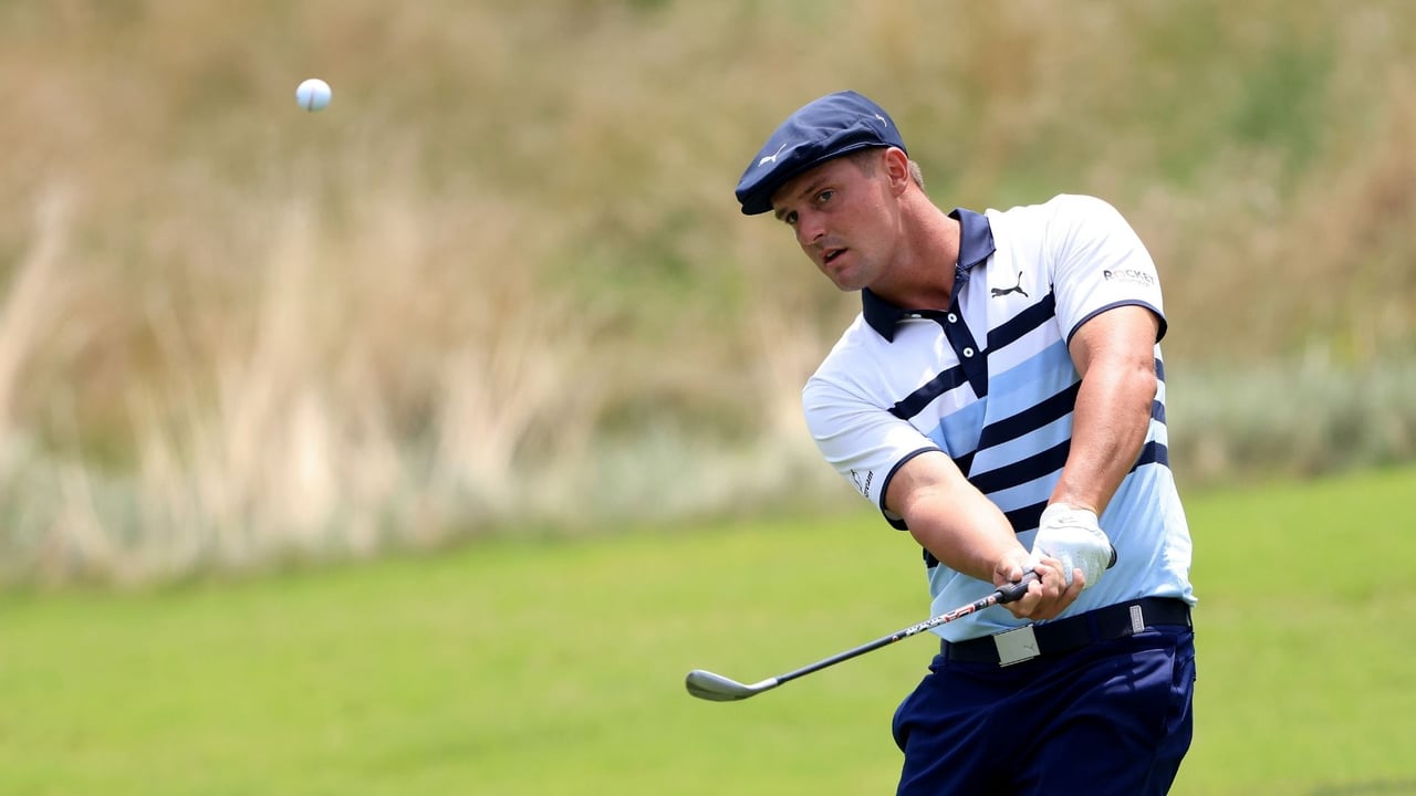 Bryson DeChambeau drei Schläge hinter der Spitze des WGC - FedEx St. Jude Invitational. (Foto: Getty) Bryson DeChambeau drei Schläge hinter der Spitze des WGC - FedEx St. Jude Invitational. (Foto: Getty)