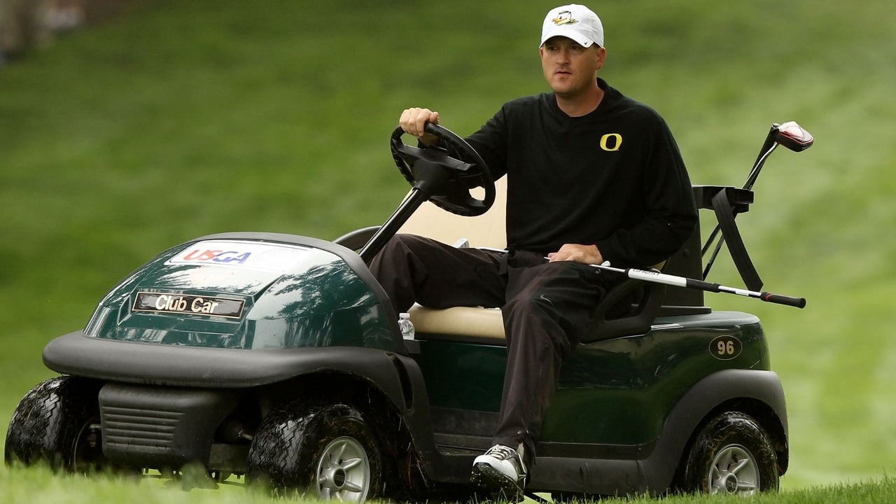Casey Martin durfte im Golfcart über die Runden auf der PGA Tour fahren. (Foto: Getty) Casey Martin durfte im Golfcart über die Runden auf der PGA Tour fahren. (Foto: Getty)
