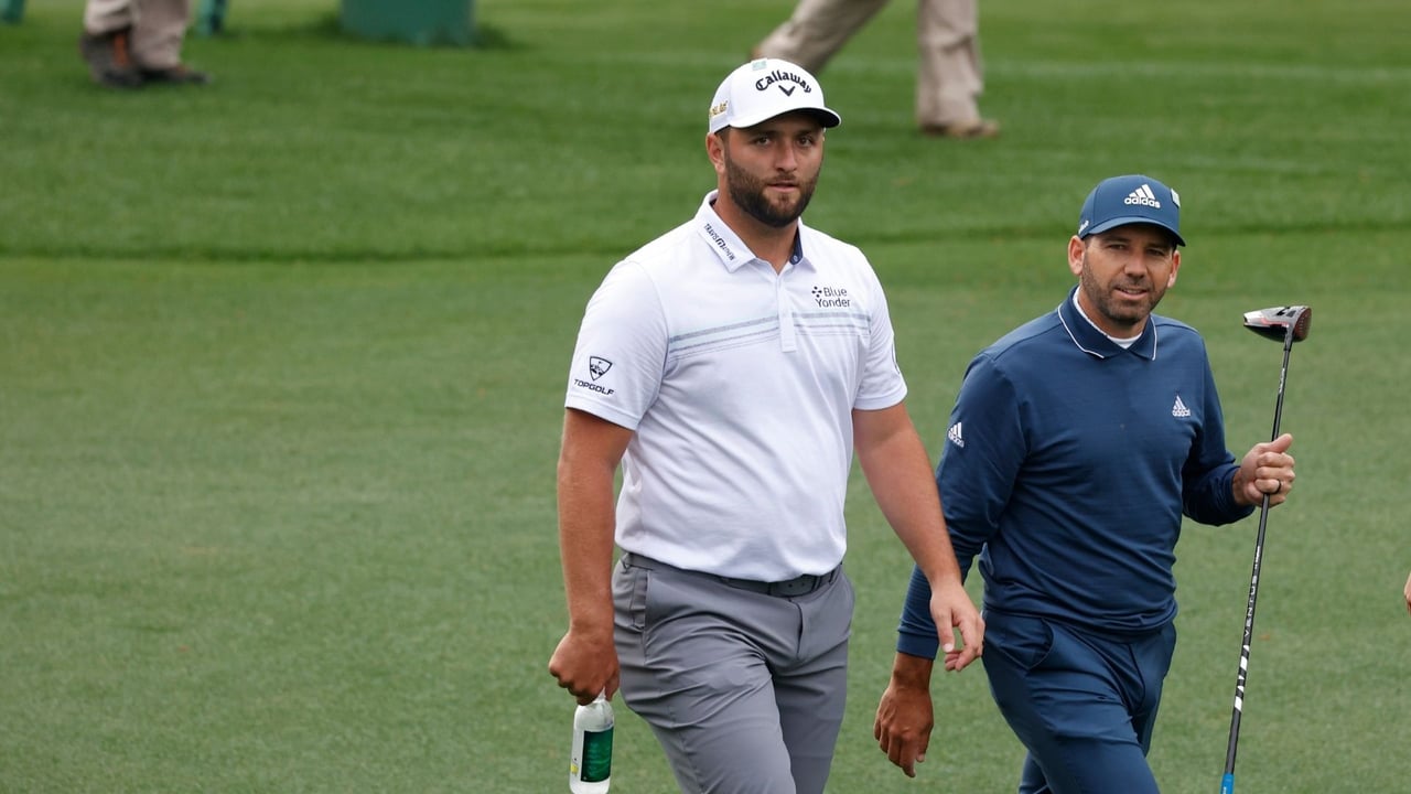 Jon Rahm gemeinsam mit Landsmann Sergio Garcia während der Proberunde beim US Masters 2022. (Foto: Getty) Jon Rahm gemeinsam mit Landsmann Sergio Garcia während der Proberunde beim US Masters 2022. (Foto: Getty)
