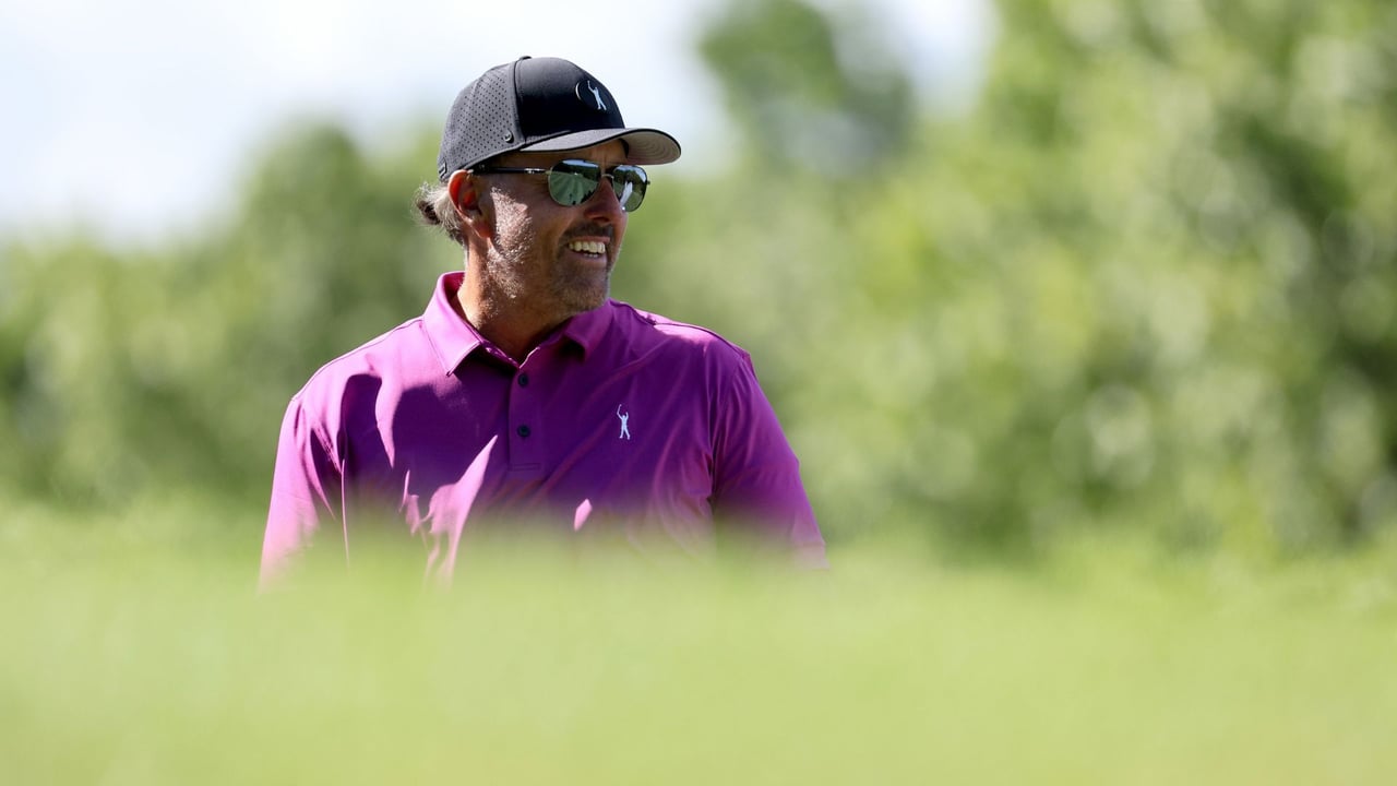 Phil Mickelson beim LIV Golf Event in Boston. (Foto: Getty) Phil Mickelson beim LIV Golf Event in Boston. (Foto: Getty)