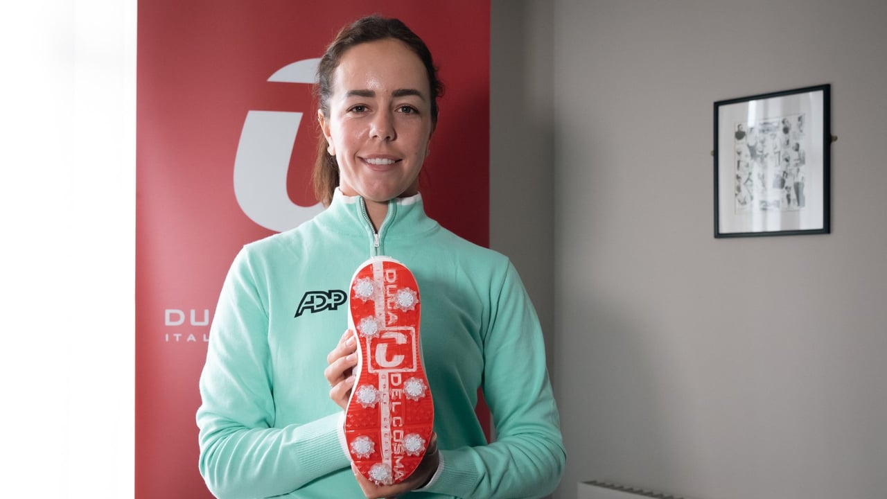 Georgia Hall wird beim Solheim Cup 2023 mit Schuhen von Duca del Cosma spielen. (Quelle: Duca del Cosma) Georgia Hall wird beim Solheim Cup 2023 mit Schuhen von Duca del Cosma spielen. (Quelle: Duca del Cosma)