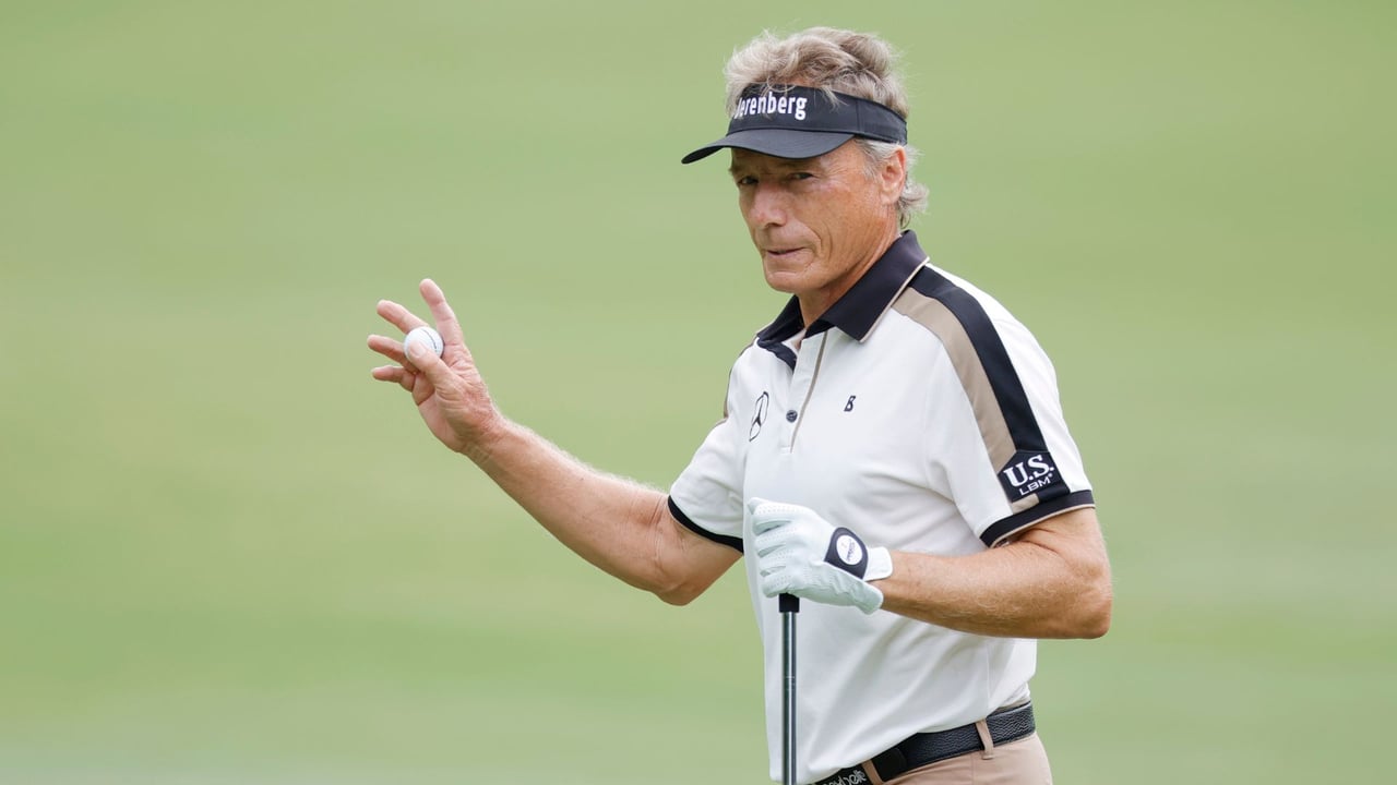 Bernhard Langer sprach sich mit Blick auf die Rollback-Regulierung für größere Golfbälle aus. (Foto: Getty) Bernhard Langer sprach sich mit Blick auf die Rollback-Regulierung für größere Golfbälle aus. (Foto: Getty)
