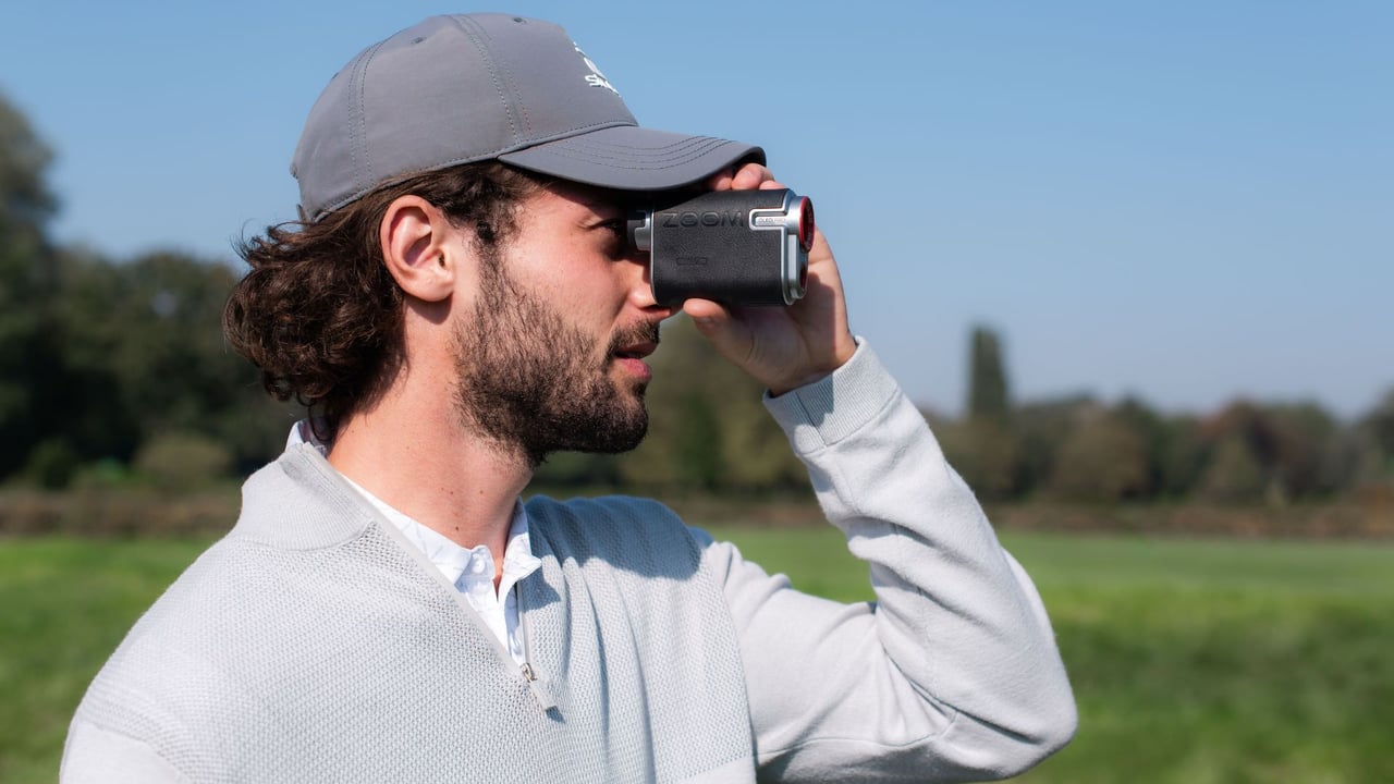 Der neue Zoom OLED PRO Entfernungsmesser. (Foto: Golf Tech) Der neue Zoom OLED PRO Entfernungsmesser. (Foto: Golf Tech)