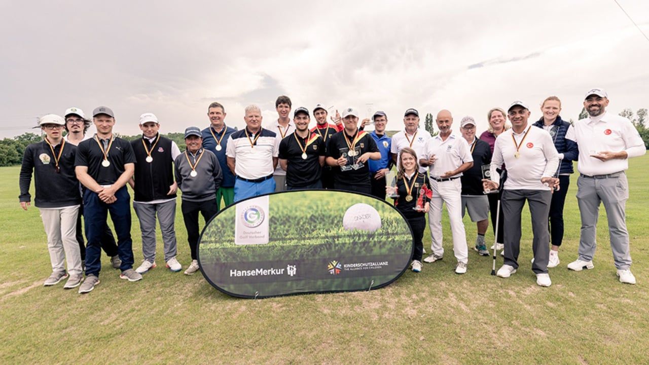 Die Medaillengewinner der IAM & DM der Golfer mit Behinderungen 2024. (Foto: DGV/Tiess) Die Medaillengewinner der IAM & DM der Golfer mit Behinderungen 2024. (Foto: DGV/Tiess)