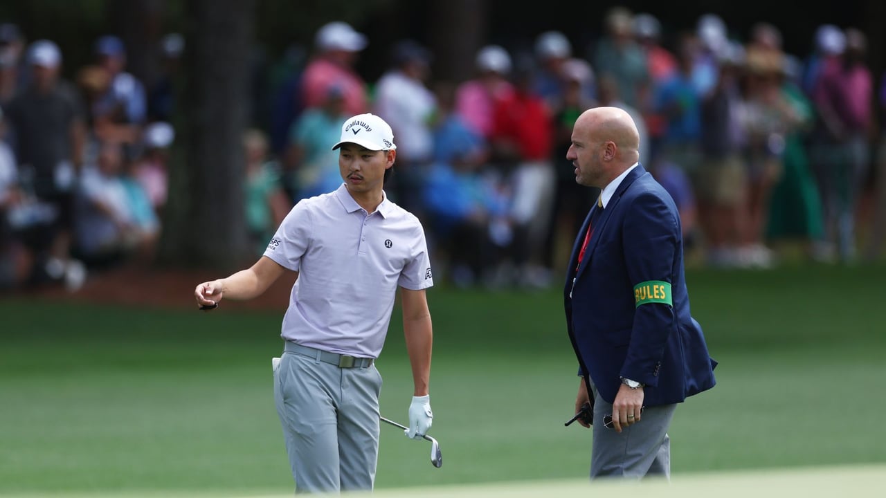 Auch Golfprofis konsultieren regelmäßig Regelexperten bei Unsicherheiten bezüglich der Golfregeln. (Quelle: Getty) Auch Golfprofis konsultieren regelmäßig Regelexperten bei Unsicherheiten bezüglich der Golfregeln. (Quelle: Getty)