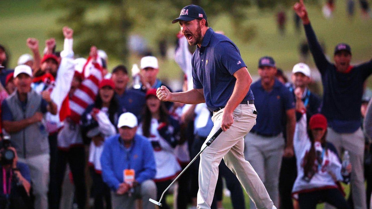 Patrick Cantlay jubelt nach einem Putt auf dem 18. Grün während der Samstags-Foursomes des Presidents Cup 2024. (Foto: Getty) Patrick Cantlay jubelt nach einem Putt auf dem 18. Grün während der Samstags-Foursomes des Presidents Cup 2024. (Foto: Getty)