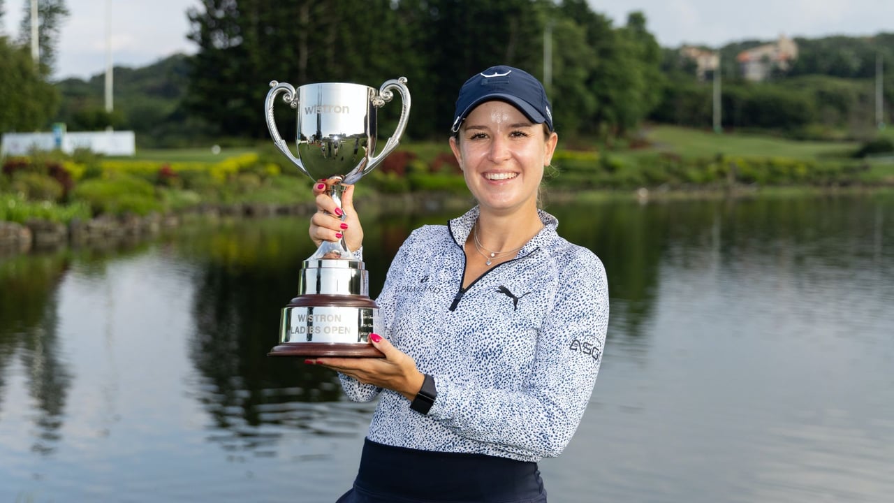 Die Schweizerin Chiara Tamburlini kann sich in ihrer Debütsaison der Ladies European Tour bereits den dritten Titel holen. (Foto: Cobra Puma Golf) Die Schweizerin Chiara Tamburlini kann sich in ihrer Debütsaison der Ladies European Tour bereits den dritten Titel holen. (Foto: Cobra Puma Golf)
