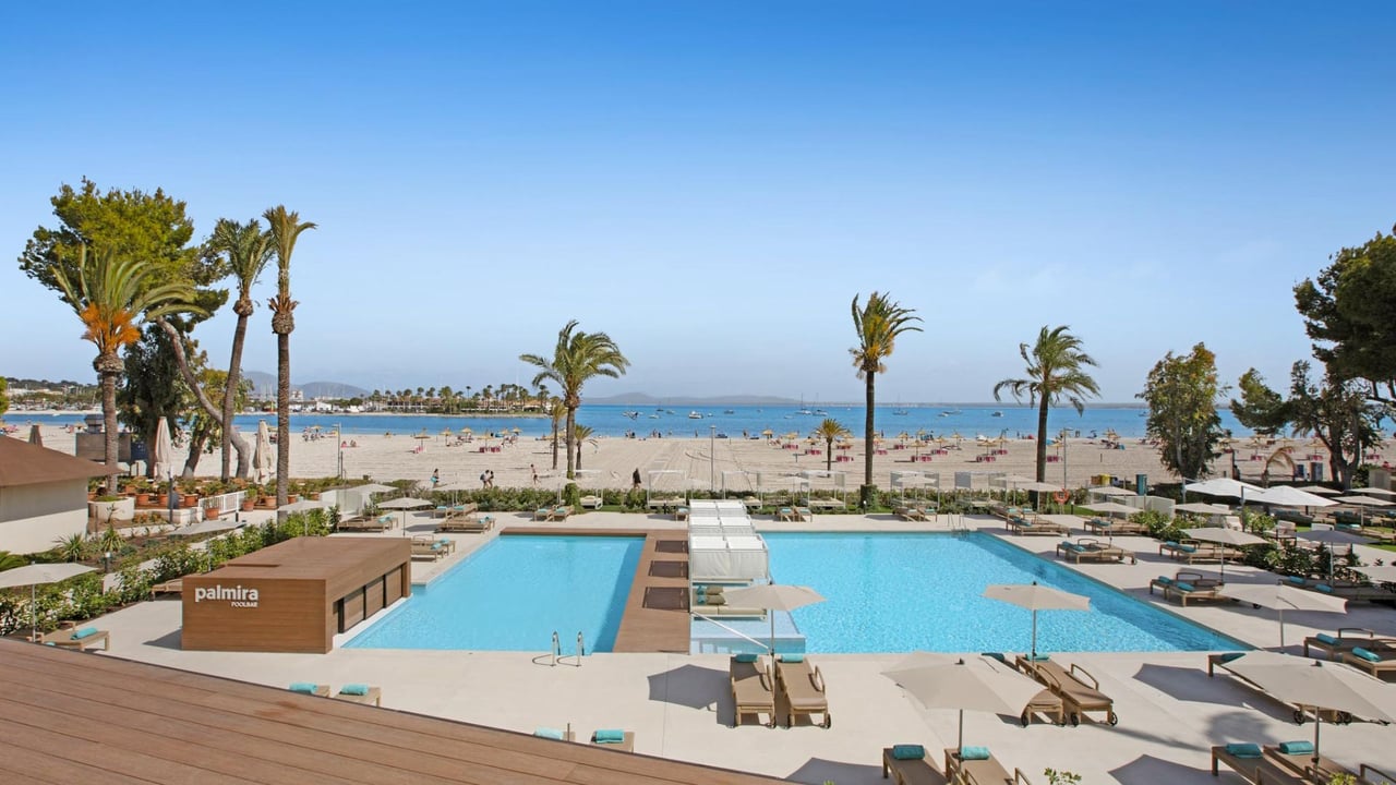 Das VIVA Golf Adults Only auf Mallorca bietet einen Golfurlaub mit hochwertigem Service, Nähe zu Top-Golfplätzen und entspannter Atmosphäre. (Foto: VIVA Golf Adults Only) Das VIVA Golf Adults Only auf Mallorca bietet einen Golfurlaub mit hochwertigem Service, Nähe zu Top-Golfplätzen und entspannter Atmosphäre. (Foto: VIVA Golf Adults Only)