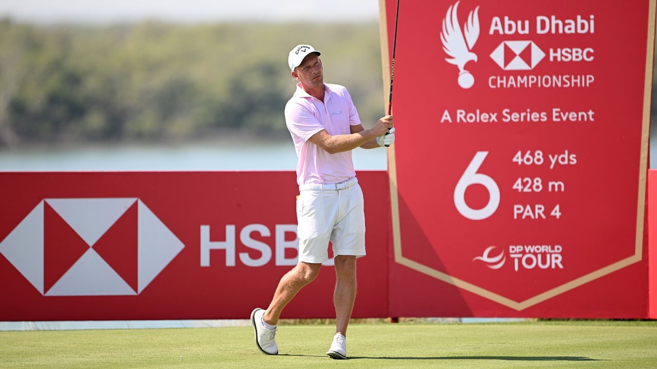 DP World Tour: Marcel Siem am sechsten Tee des Yas Links an Tag 3 der Abu Dhabi Championship 2024 in Abu Dhabi. (Foto: Getty) DP World Tour: Marcel Siem am sechsten Tee des Yas Links an Tag 3 der Abu Dhabi Championship 2024 in Abu Dhabi. (Foto: Getty)