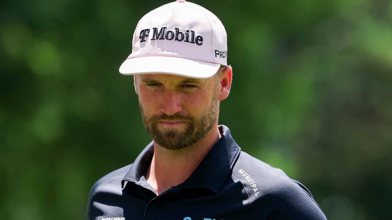 Bei der PGA Championship 2025 wirft Wyndham Clark nach einem Fehlschlag seinen Driver – später entschuldigte er sich öffentlich für den Vorfall. (Foto: Getty)