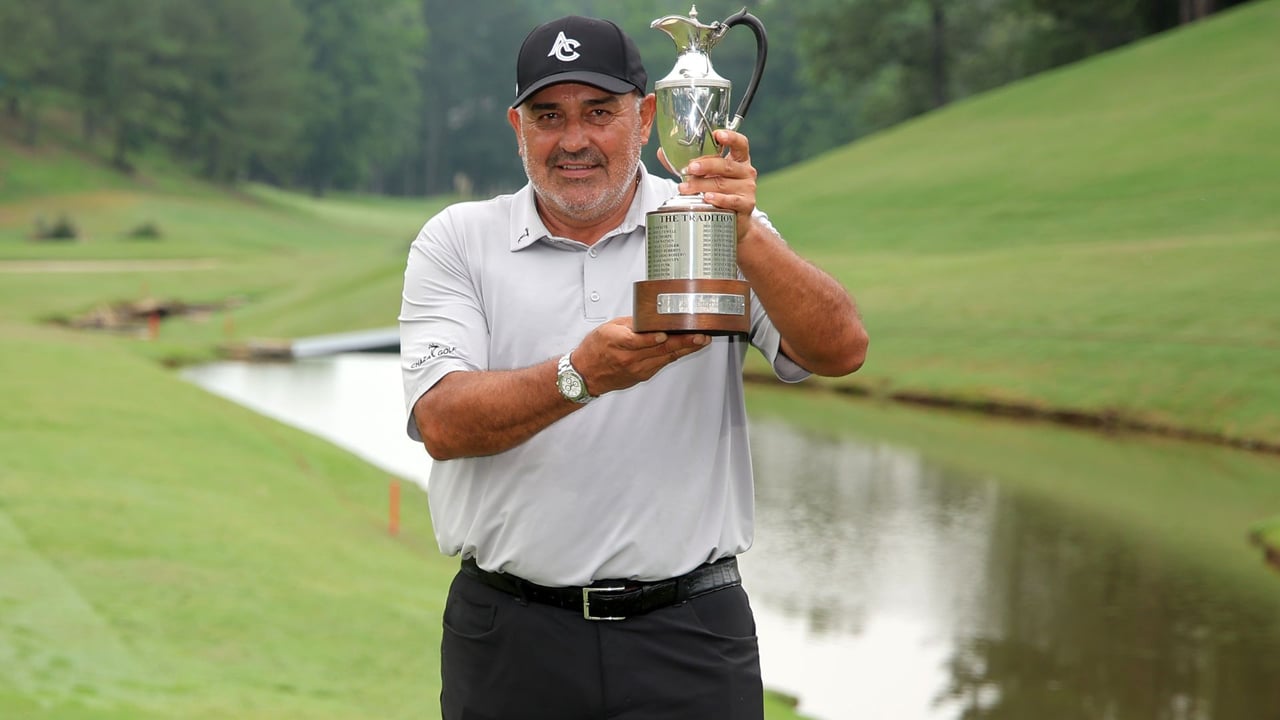 Round Up: Ángel Cabrera gewinnt die Regions Tradition 2025. (Foto: Getty) Round Up: Ángel Cabrera gewinnt die Regions Tradition 2025. (Foto: Getty)