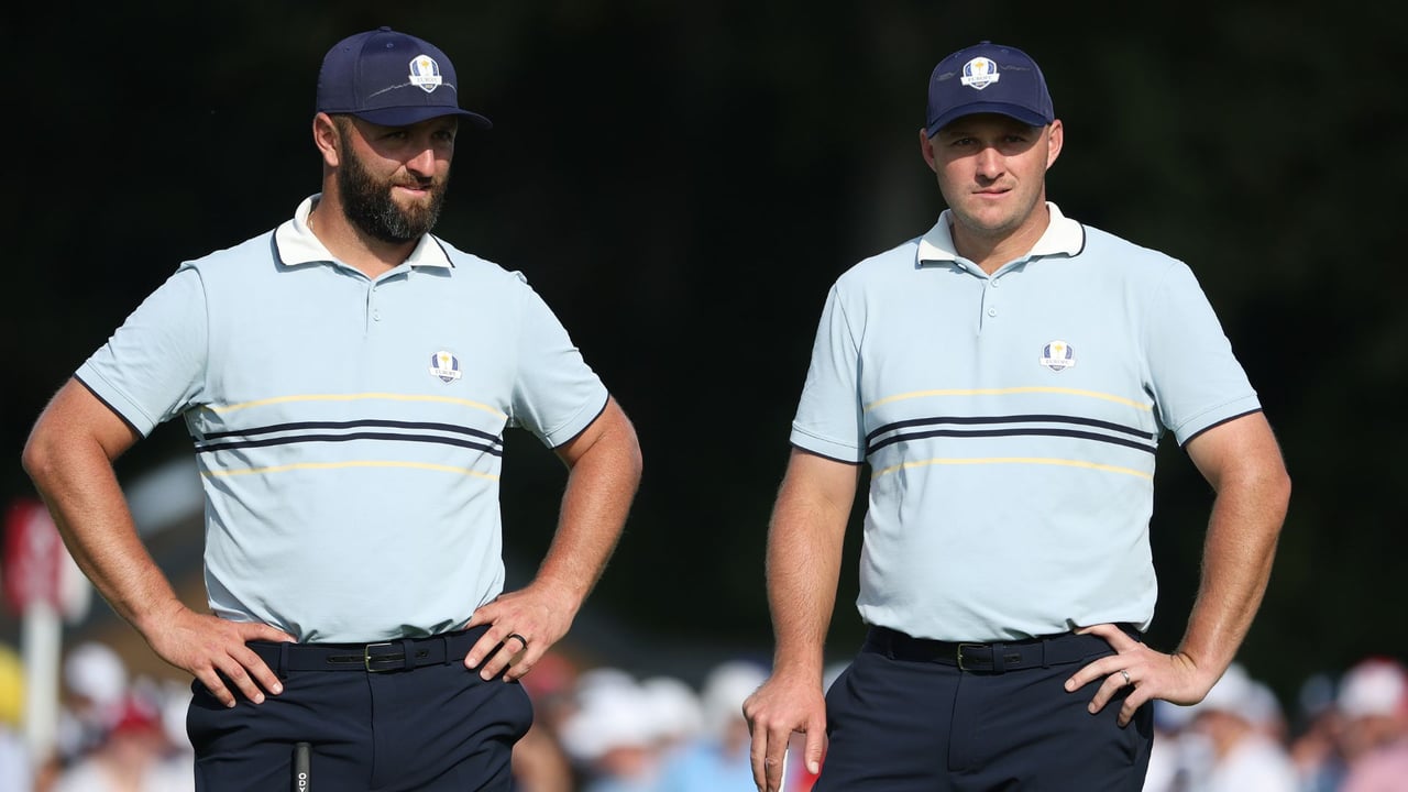 Sepp Straka und Jon Rahm gewinnen im Ryder Cup 2025 ihr Fourball-Match. (Foto: Getty)