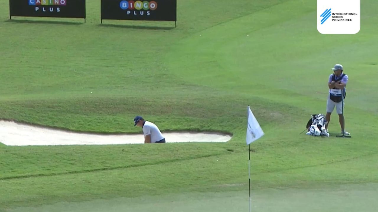 Patrick Reed beeindruckt mit fast perfektem Sand-Schlag auf der Asian Tour - (@asiantourgolf) Patrick Reed beeindruckt mit fast perfektem Sand-Schlag auf der Asian Tour - (@asiantourgolf)