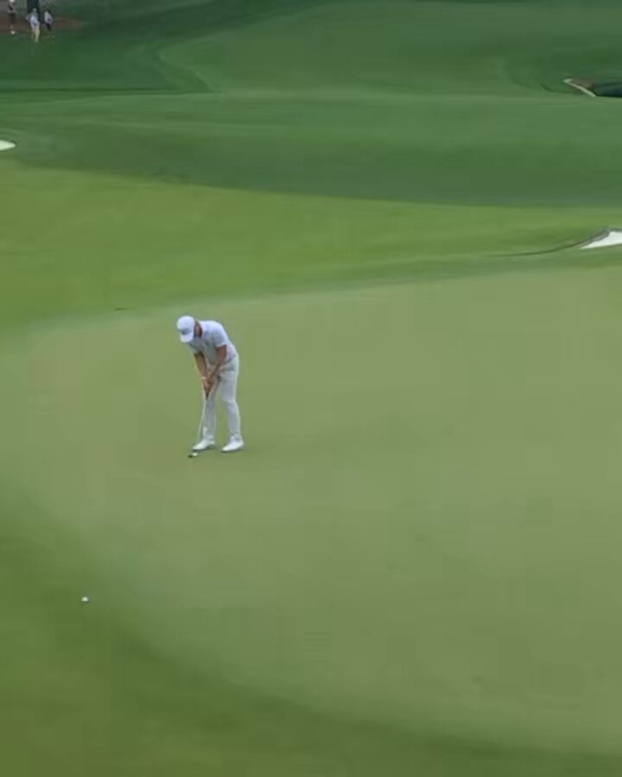 Lange Putts sicher versenken – Tipps von PGA Coach Ryan Adams - (@PGA)