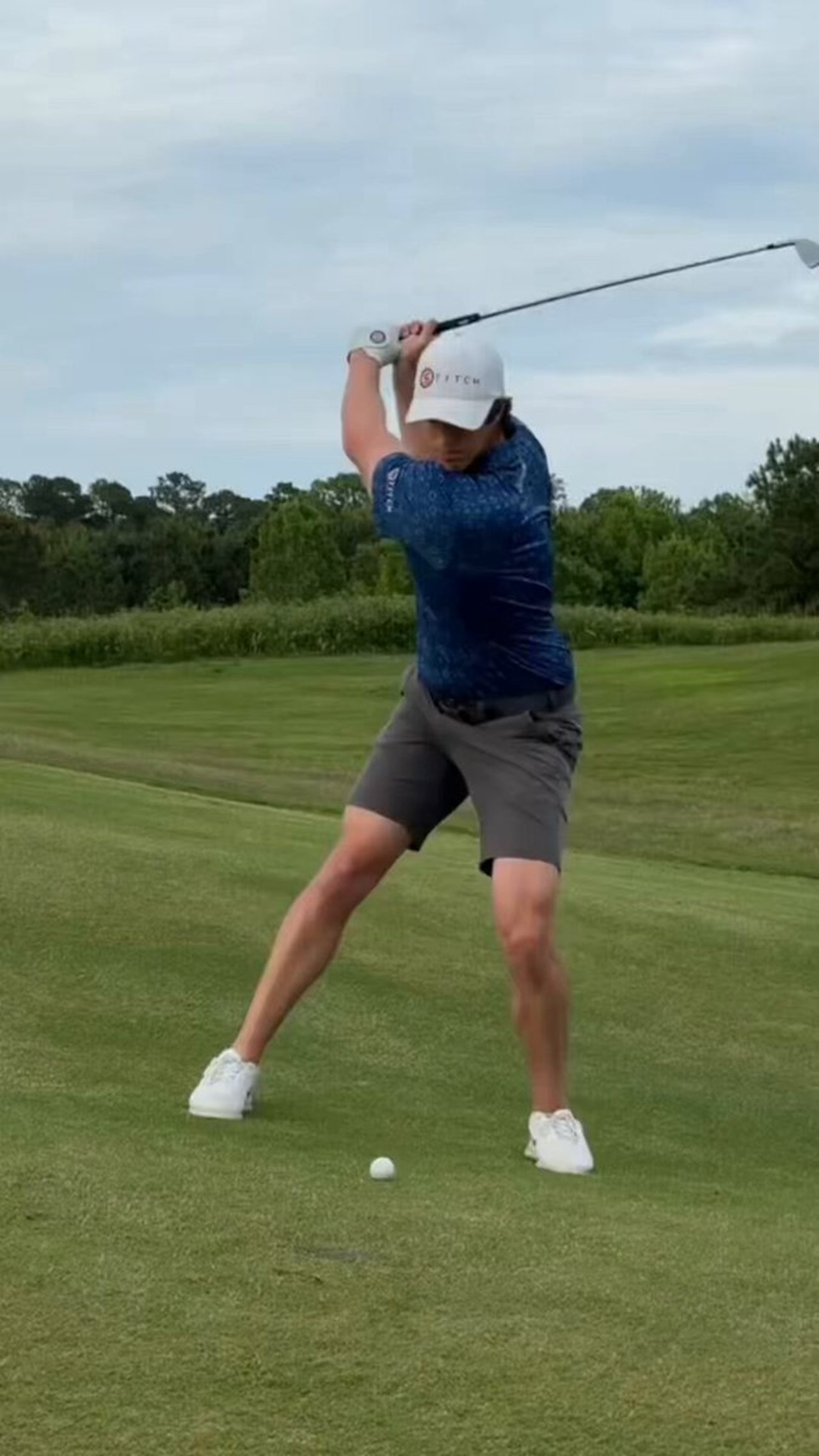 Golf-Tipp: So meistern Sie jede unebene Lage auf dem Platz - (@NUCLRGOLF)