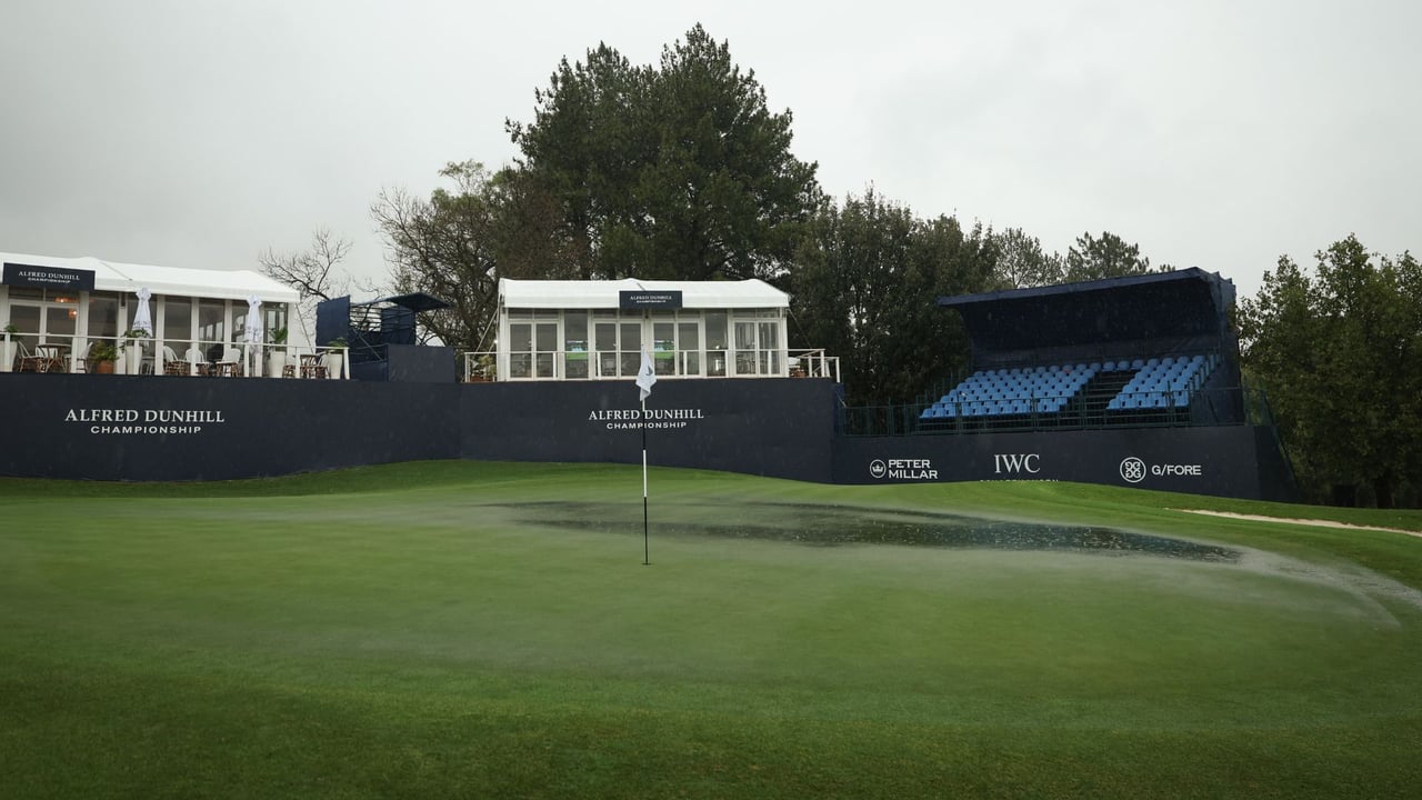 Heftige Regenfälle stoppen die dritte Runde der DP World Tour. (Foto: Getty)