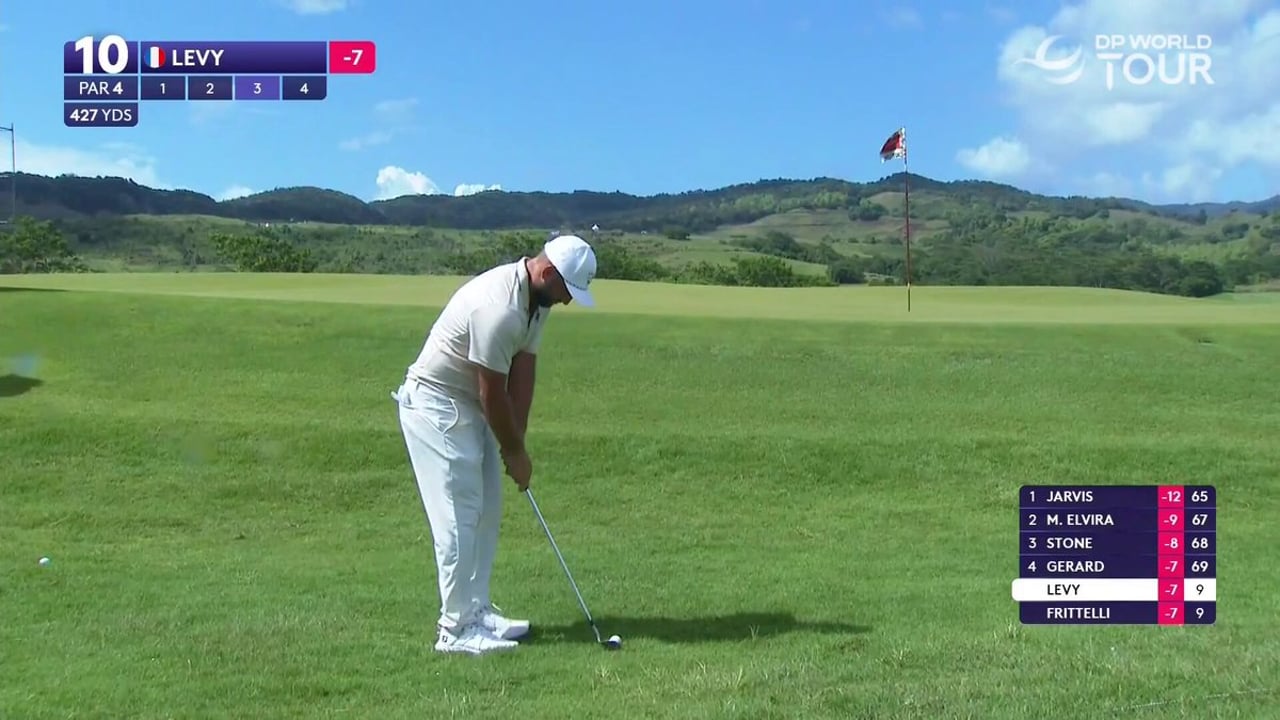 Alex Levy beeindruckt mit Chip-in bei AfrAsia Bank Mauritius Open - (@DPWorldTour)