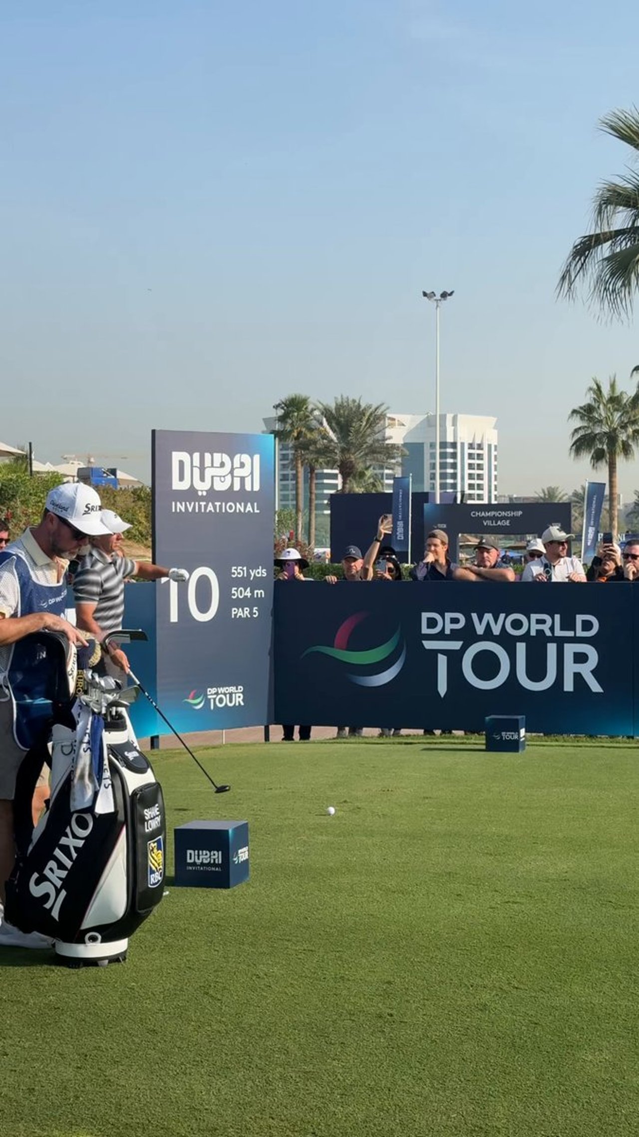 Rory McIlroy startet mit starkem Abschlag ins Jahr 2026 beim Dubai Invitational - (@DPWorldTour)