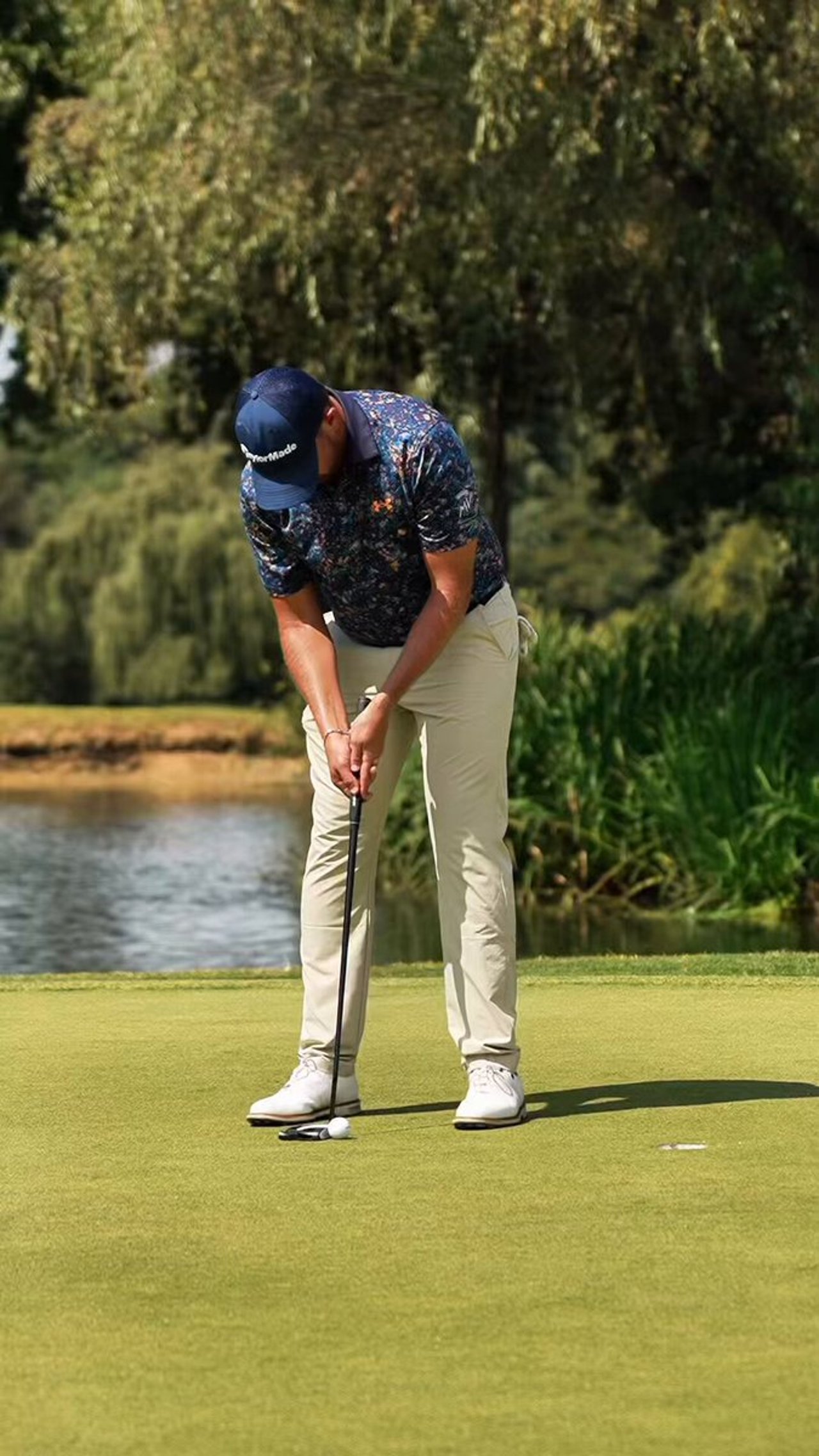 Benjamin Follett-Smith sichert dritten Sieg auf der Sunshine Tour - (@Sunshine_Tour)